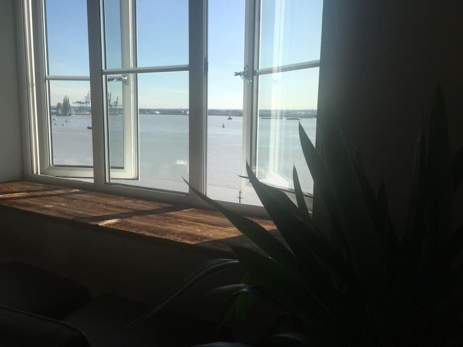 Lovely Riverside Flat Stifford Esterno foto